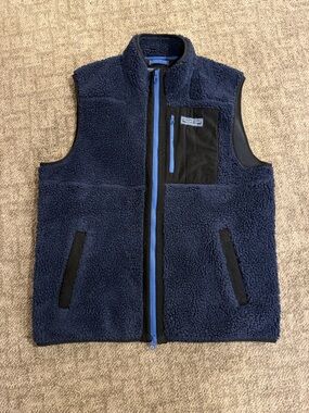 Vineyard vines vest